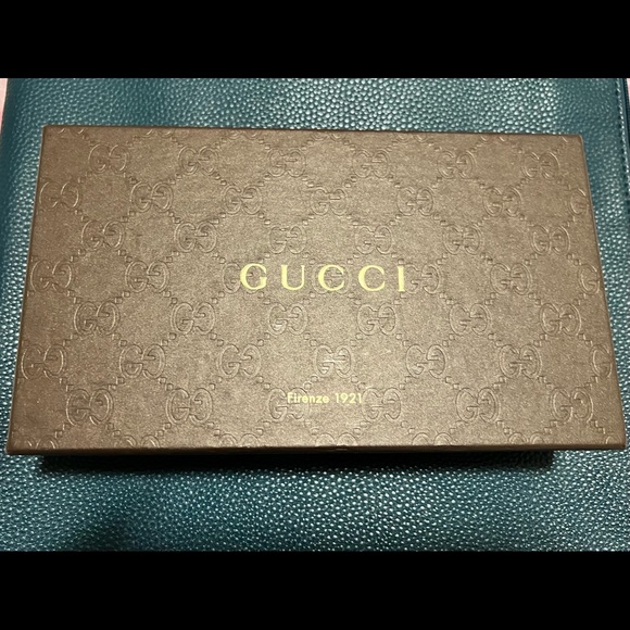 Authentic Gucci wallet - Picture 3 of 5